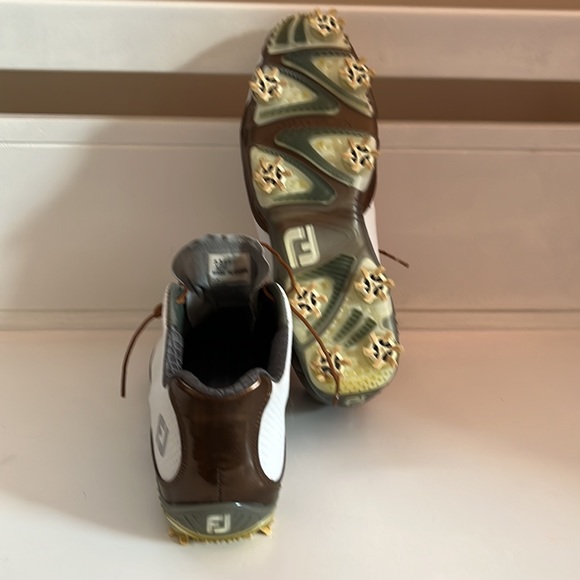 FootJoy D.N.A. Man’s Golf Shoes, Size 11M - Picture 2 of 7